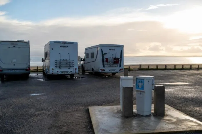 Arcachon : l’aire gratuite des camping-cars reste très critiquée malgré sa fréquentation Arcachon : l’aire gratuite des camping-cars reste très critiquée malgré sa fréquentation