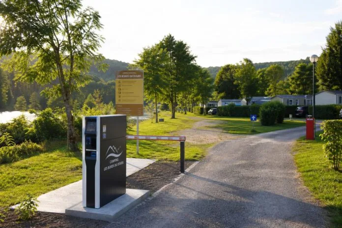 Camping des Grands Ansanges à Mandeure : la reprise se joue sur un modèle hybride très tendu Camping des Grands Ansanges à Mandeure : la reprise se joue sur un modèle hybride très tendu
